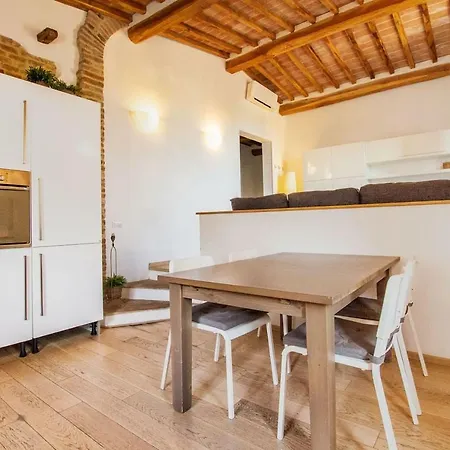 Apartment La Casa Dell'arciere